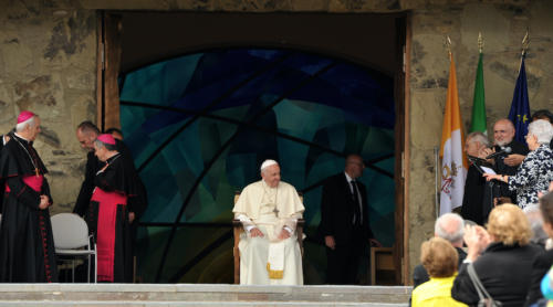 2018 PAPA FRANCESCO A LOPPIANO FI (3)